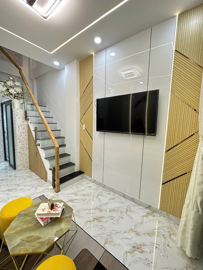 BÁN NHÀ HẺM LÊ HỒNG PHONG 14.5 M2 3 TẦNG GIÁ 4.35 TỶ